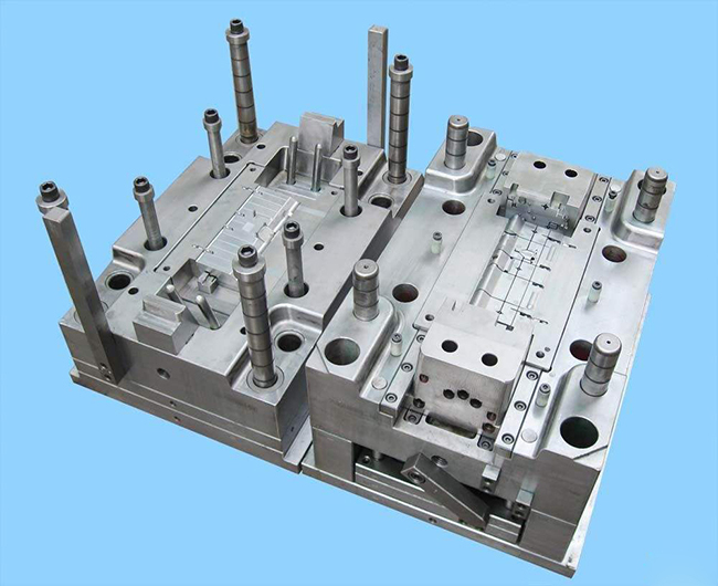 深圳塑膠模具廠，如何延長(zhǎng)模具的使用壽命?